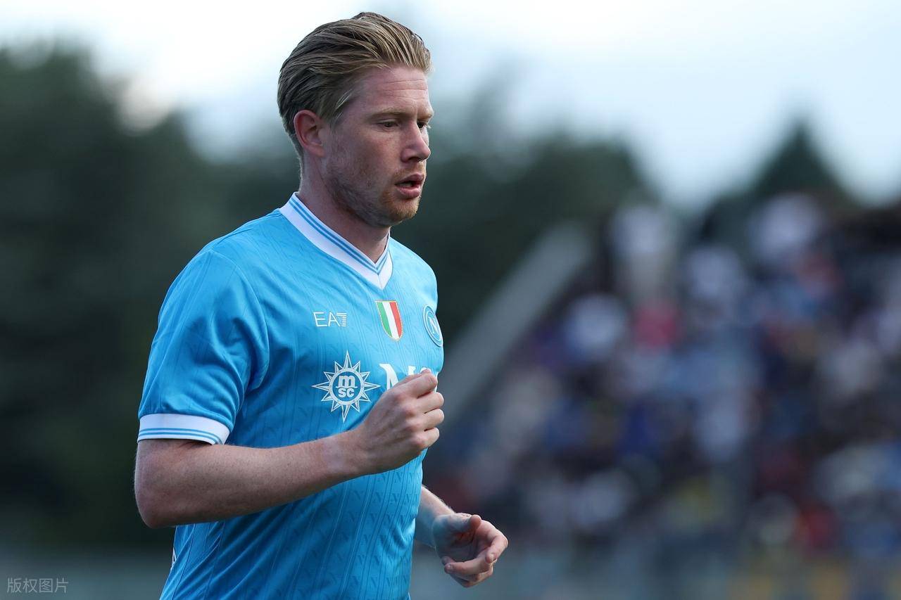 TAA再遭伤情打击2025报销：后防问题困扰阿隆索，解决不好就下课