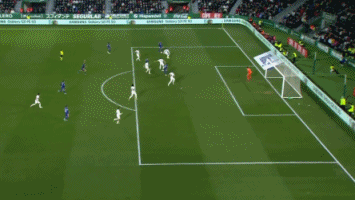 劳塔罗传射泽林斯基、图拉姆建功 国米3-1博洛尼亚 [国际足球意甲]