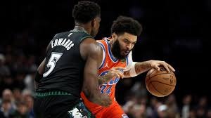 受困犯规危机！爱德华兹仍砍26+8集锦 接锅超难压哨三分太神奇