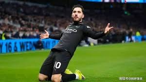 媒体人：绿军双探花我会选杰伦-布朗，塔图姆已不是熟悉的他了